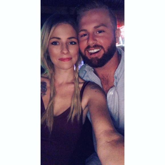 Meet your Posher, Kim - Picture 1 of 1